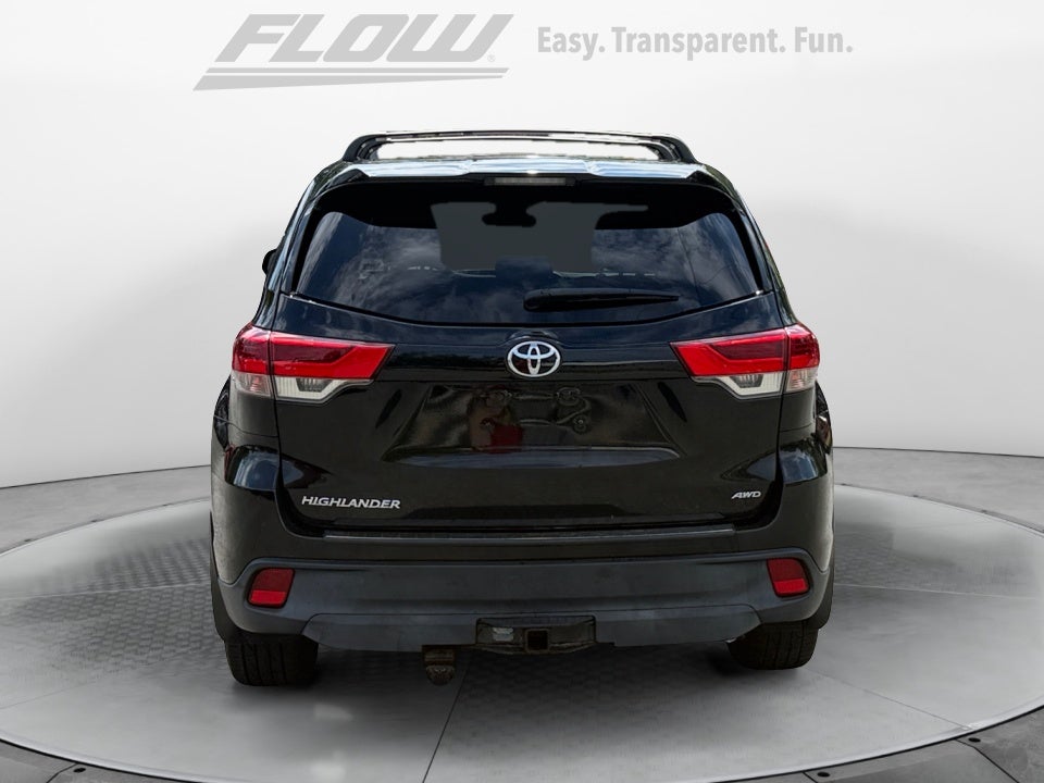 2017 Toyota Highlander LE