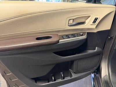 2022 Toyota Sienna Platinum
