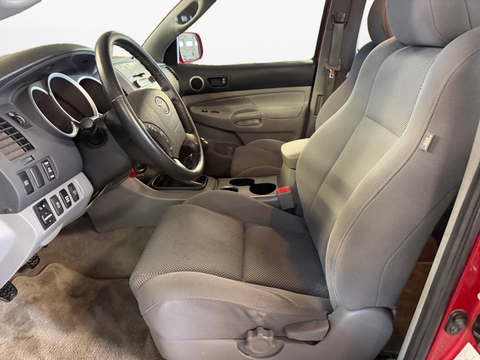 2009 Toyota Tacoma Base V6