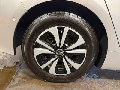 2017 Toyota Prius Prime Advanced