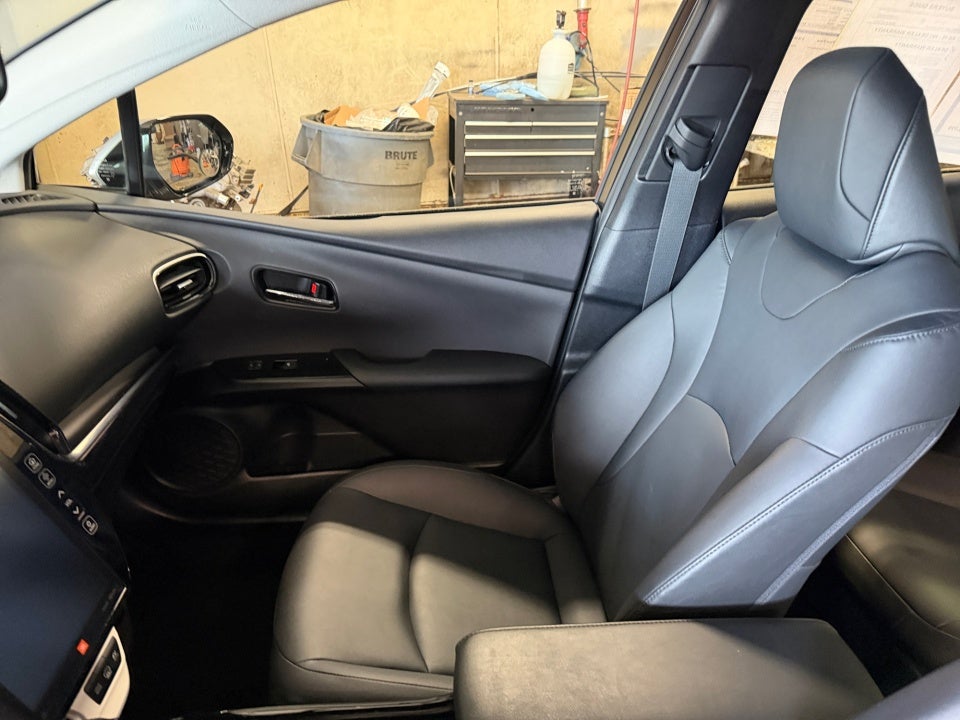 2017 Toyota Prius Prime Advanced