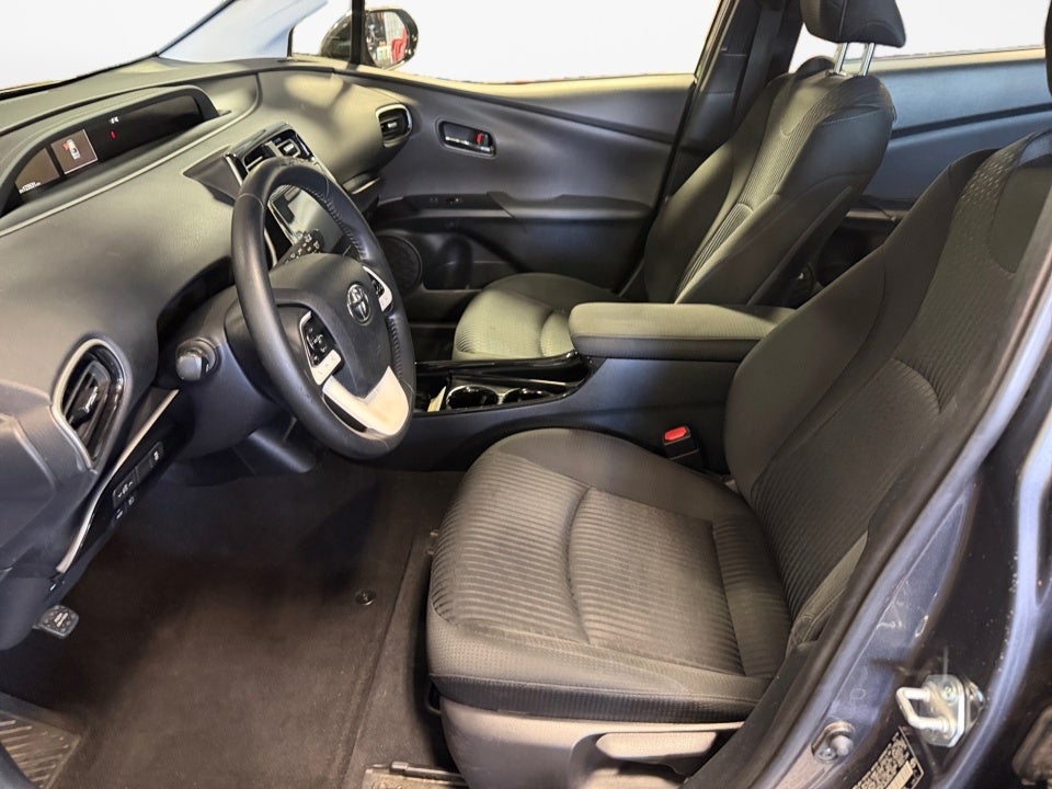 2017 Toyota Prius Three