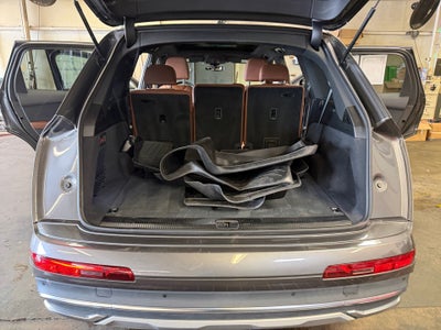 2021 Audi Q7 Premium Plus 45 TFSI quattro Tiptronic