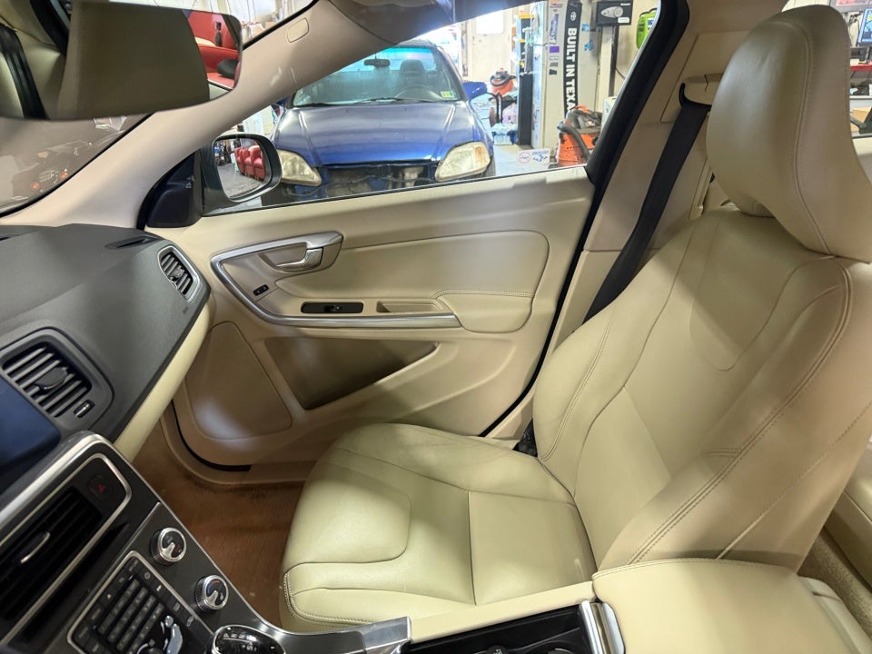 2015 Volvo S60 T5 Premier