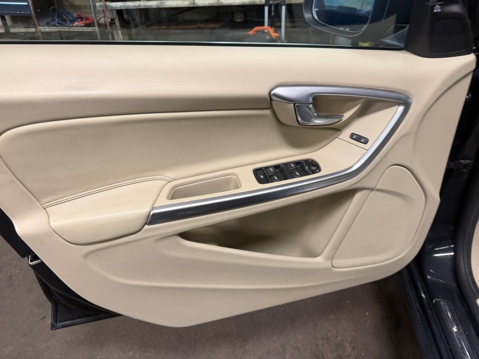 2015 Volvo S60 T5 Premier