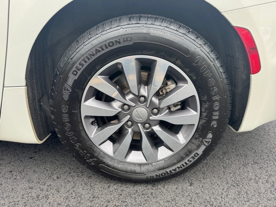 2019 Chrysler Pacifica Hybrid Limited