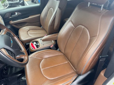 2019 Chrysler Pacifica Hybrid Limited