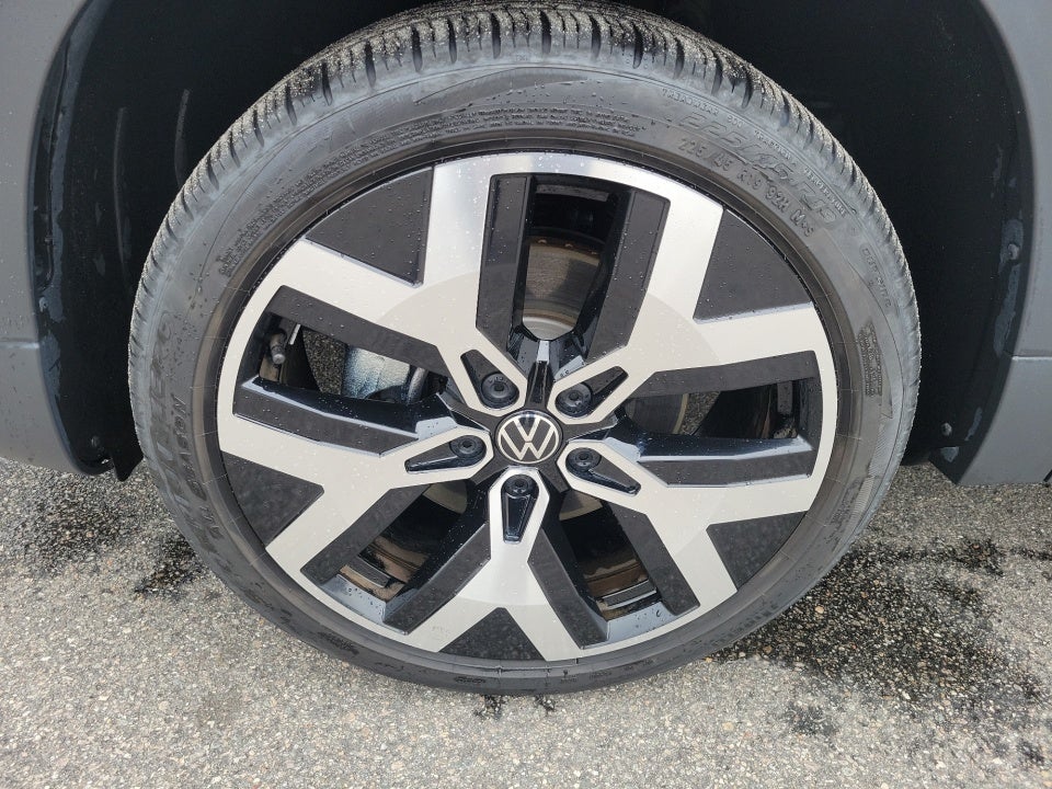 2023 Volkswagen Taos 1.5T SEL