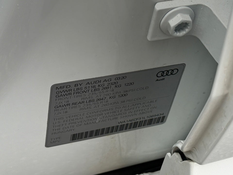 2020 Audi Q3 Premium 45 TFSI quattro Tiptronic