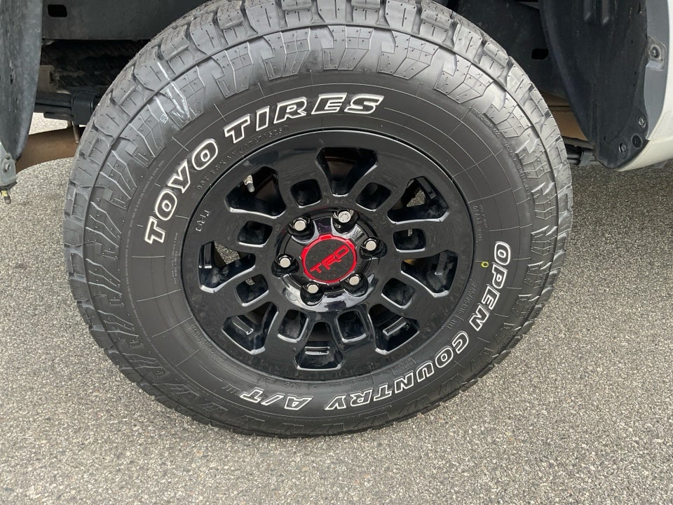 2022 Toyota Tacoma SR5 V6