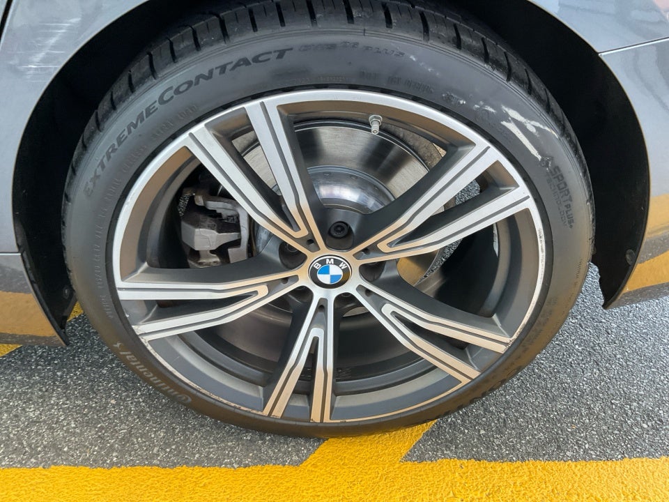 2019 BMW 330i 330i