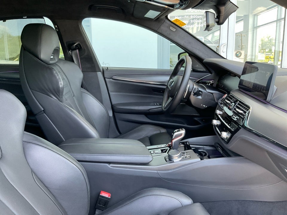 2023 BMW M5 Sedan