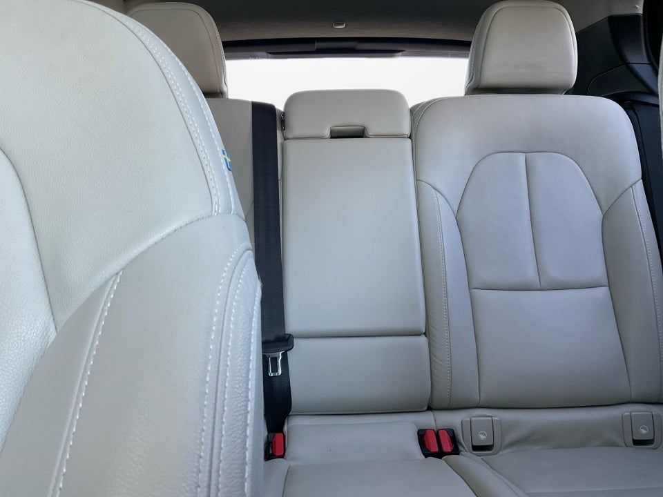 2020 Volvo XC40 Momentum