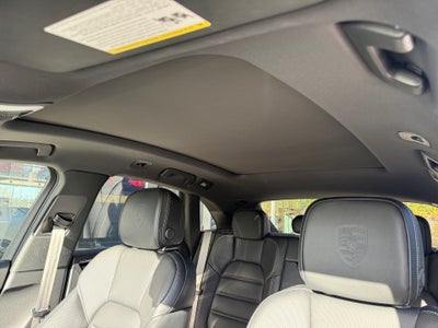 2025 Porsche Macan T