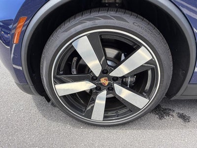 2025 Porsche Macan Electric 4S