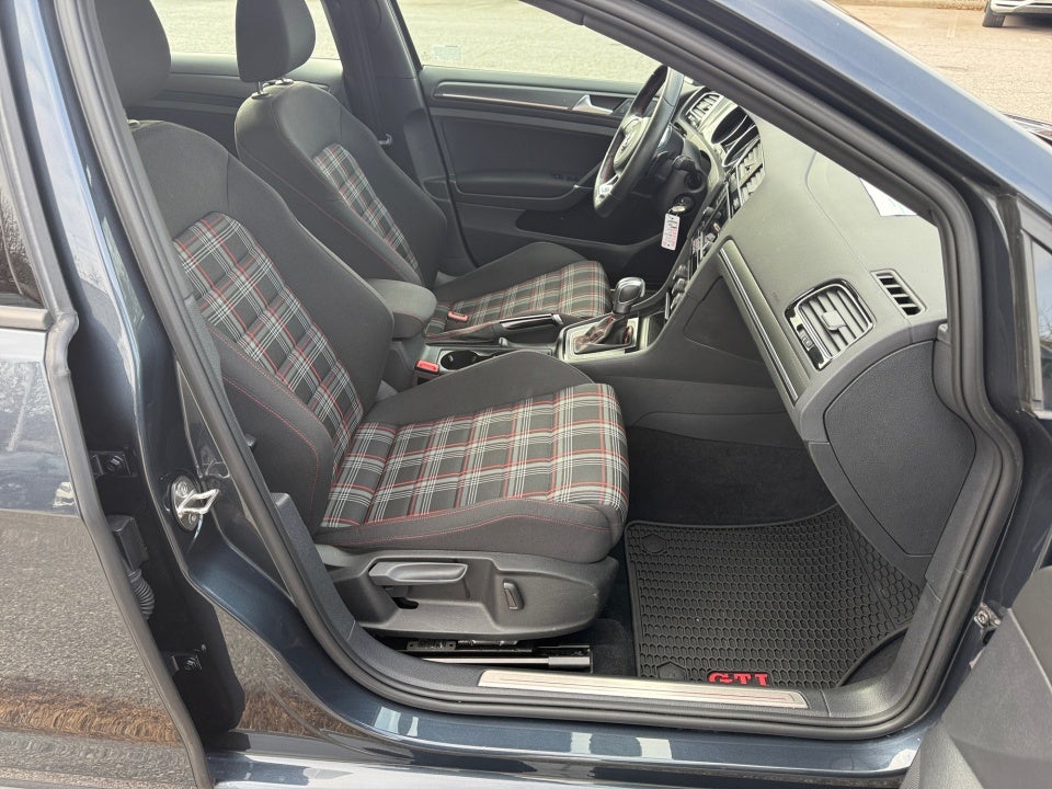 2020 Volkswagen Golf GTI 2.0T S