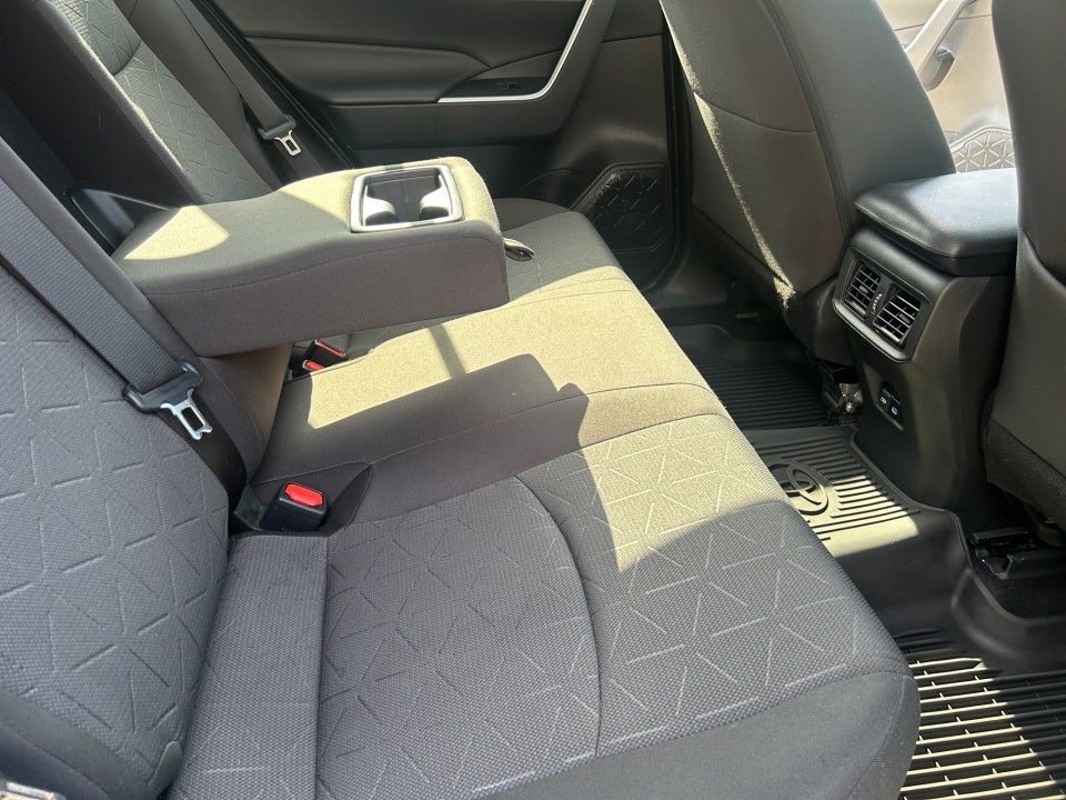 2022 Toyota RAV4 Hybrid Hybrid XLE