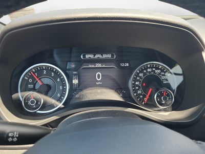 2025 RAM 1500 Big Horn Crew Cab 4x4 5'7" Box