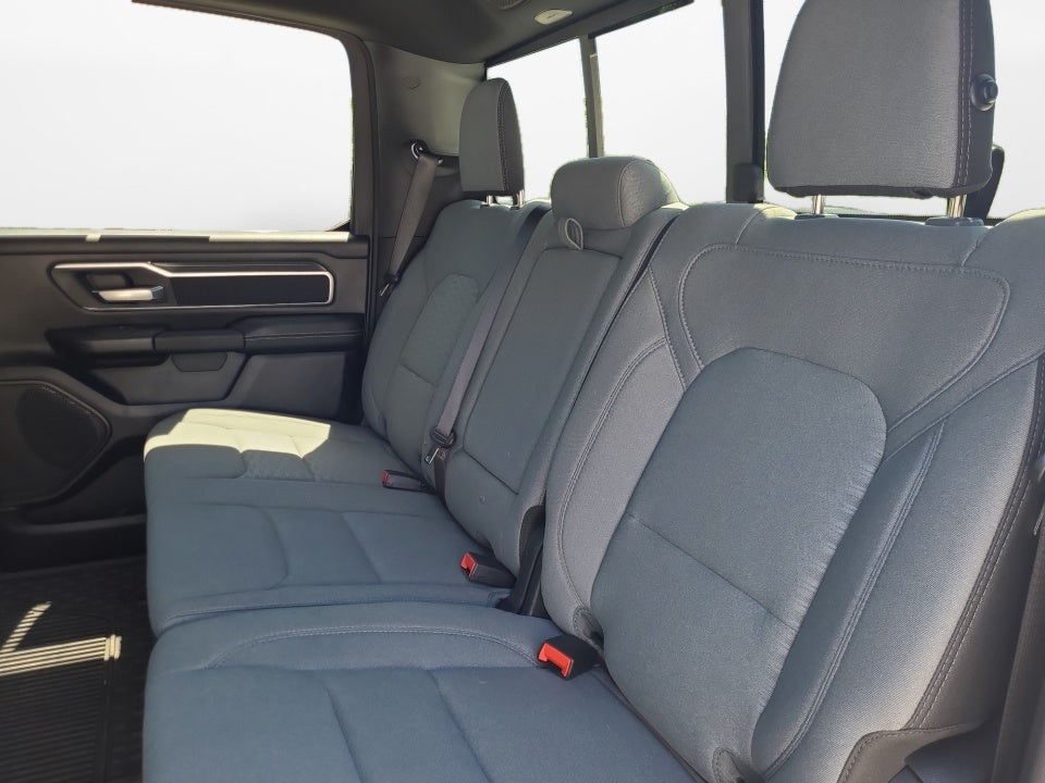 2025 RAM 1500 Big Horn Crew Cab 4x4 5'7" Box