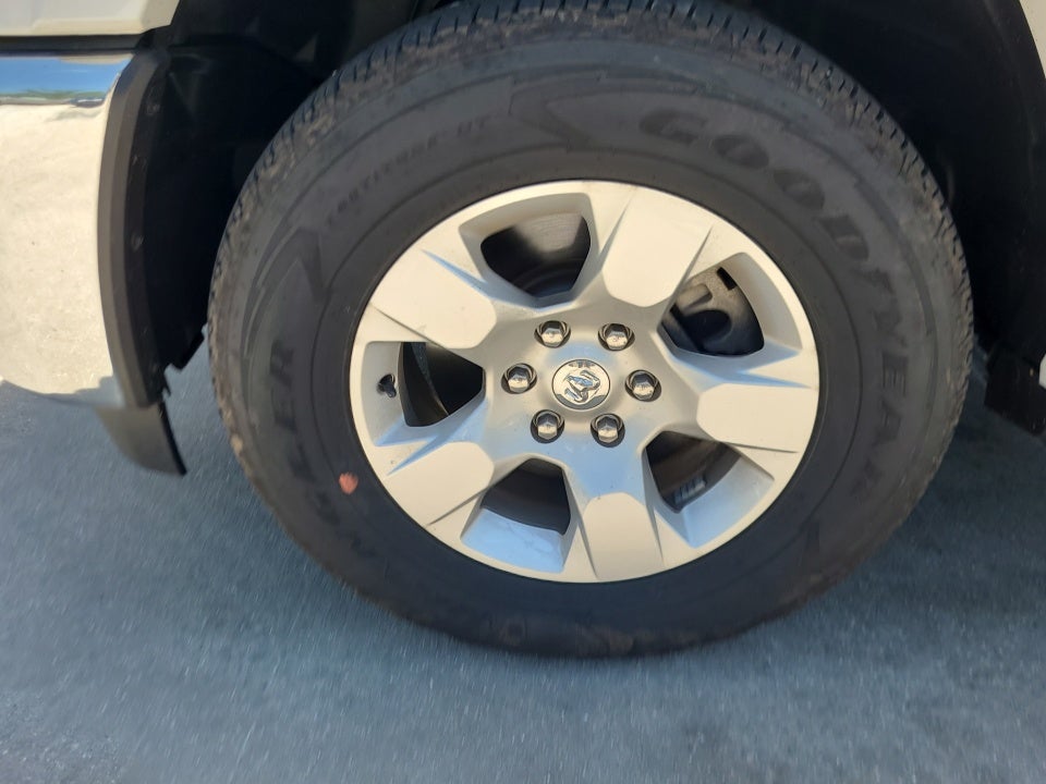 2025 RAM 1500 Big Horn Crew Cab 4x4 5'7" Box