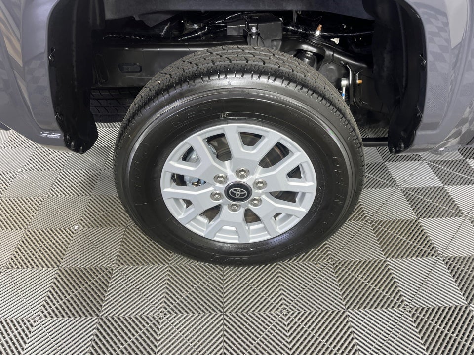 2025 Toyota TACOMA SR5 SR5