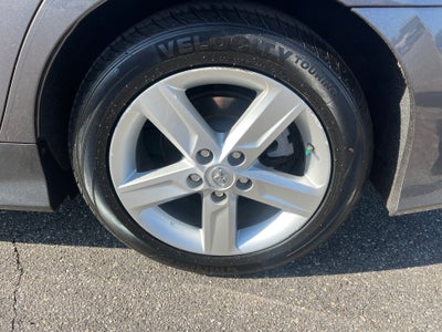 2014 Toyota CAMRY SE Limited Edition