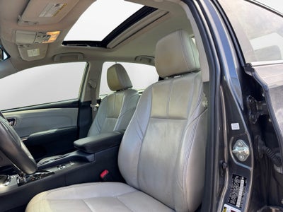 2013 Toyota AVALON Limited