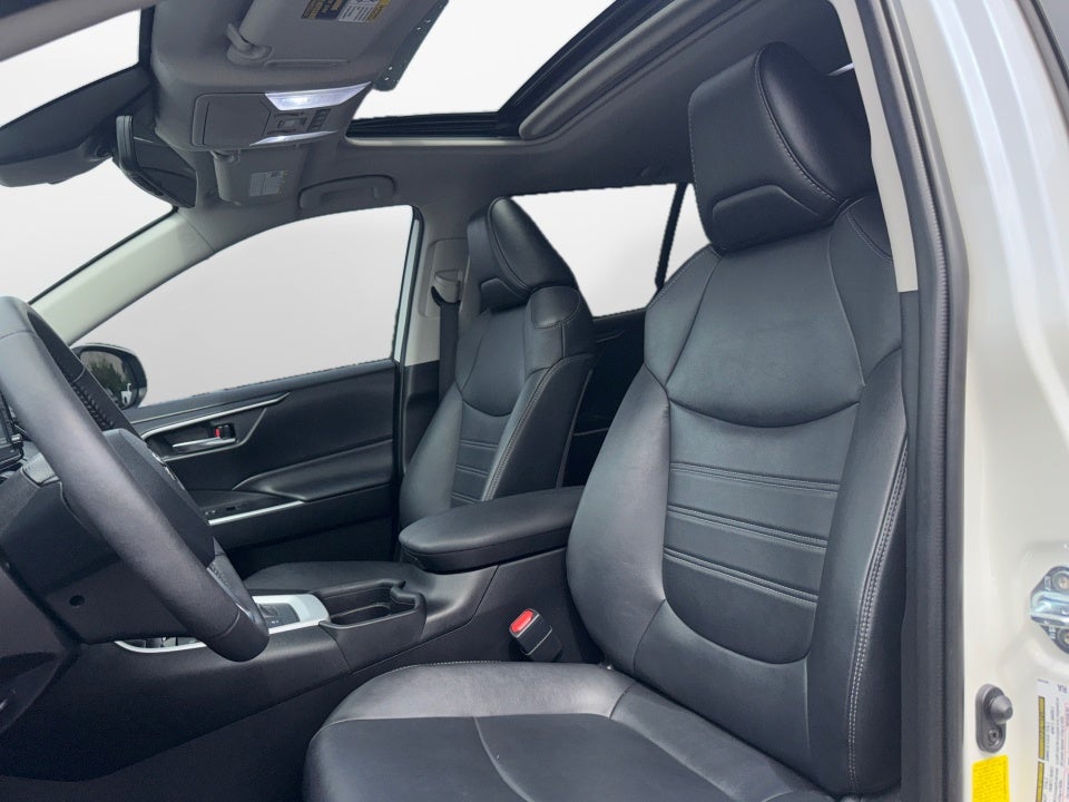 2021 Toyota RAV4 Hybrid Hybrid XLE Premium