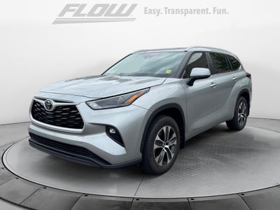 2025 Toyota Highlander Hybrid XLE