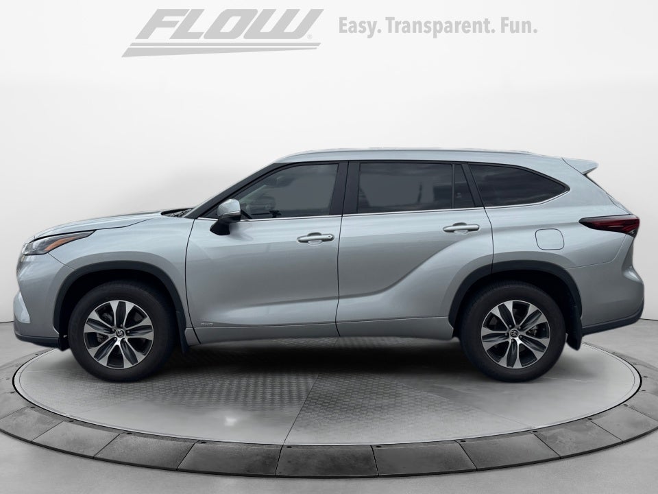 2025 Toyota Highlander Hybrid XLE