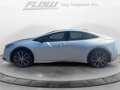 2025 Toyota Prius XLE