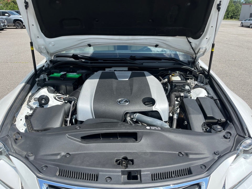 2016 Lexus IS 4dr Sdn AWD
