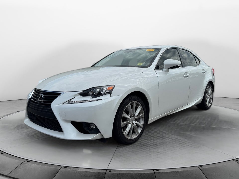 2016 Lexus IS 4dr Sdn AWD