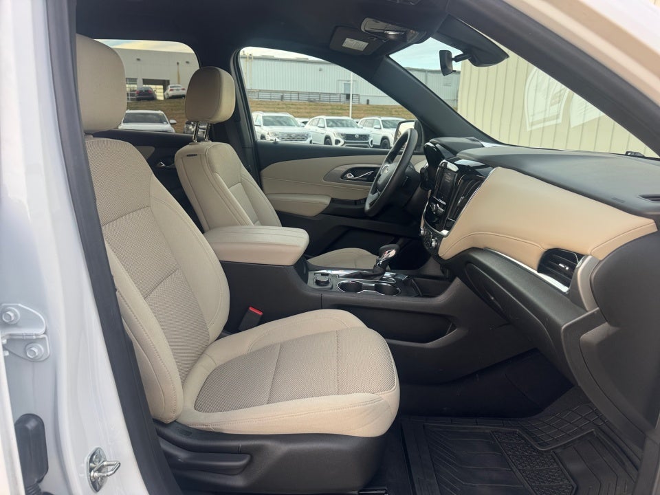 2022 Chevrolet Traverse FWD LS