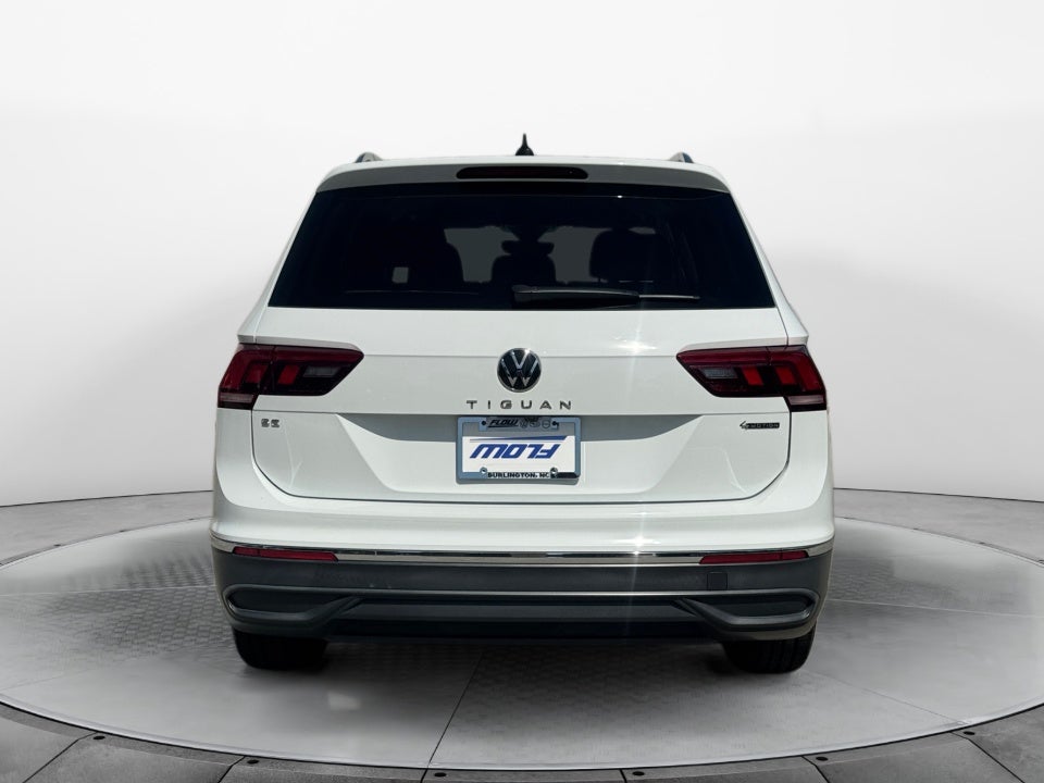 2022 Volkswagen Tiguan SE