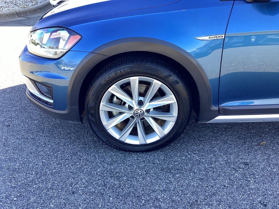 2018 Volkswagen Golf Alltrack TSI S