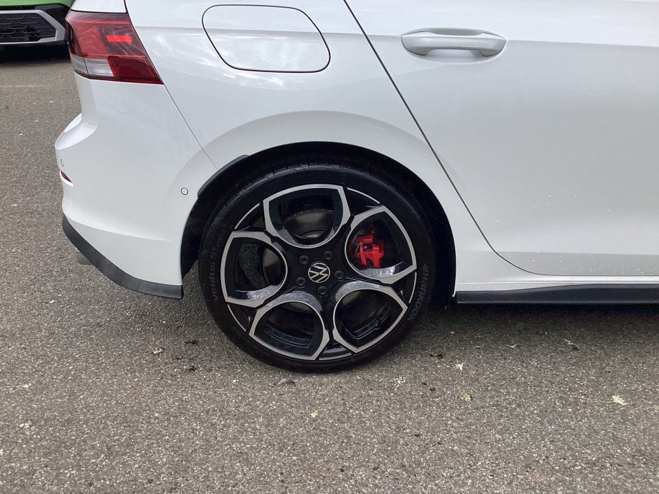 2025 Volkswagen Golf GTI 2.0T Autobahn