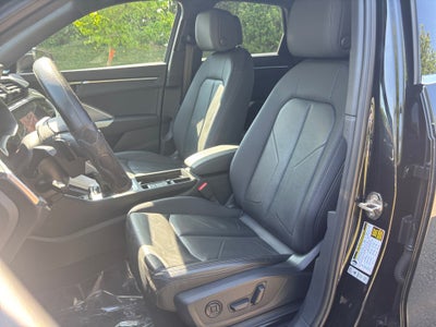 2022 Audi Q3 Premium Plus 45 TFSI S line quattro Tiptronic