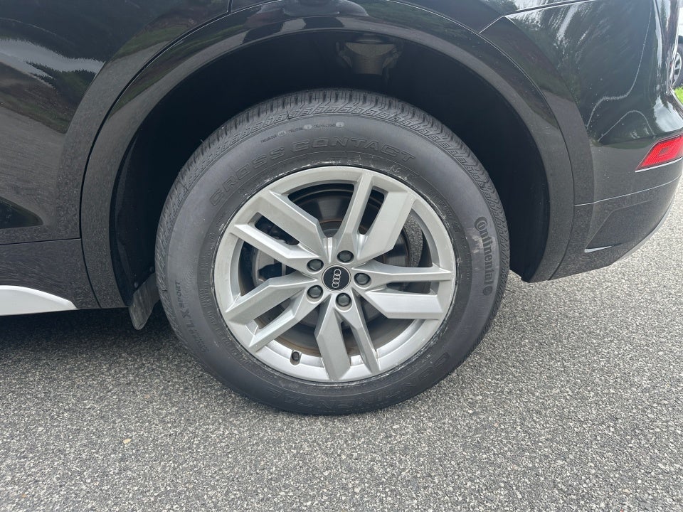 2023 Audi Q5 S line Premium