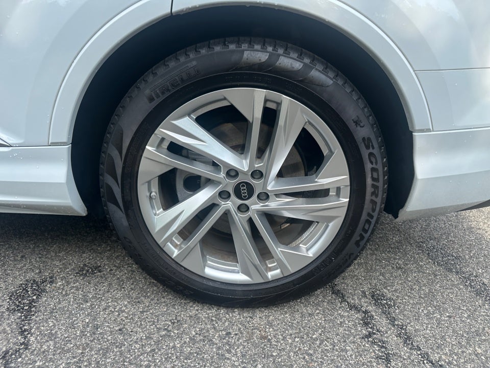 2023 Audi Q7 Prestige 55 TFSI quattro Tiptronic
