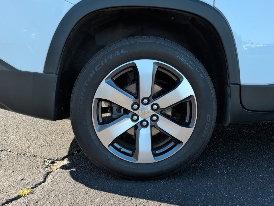 2023 Chevrolet Traverse FWD LT Leather