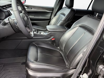 2025 Jeep Grand Cherokee L Limited 4x4