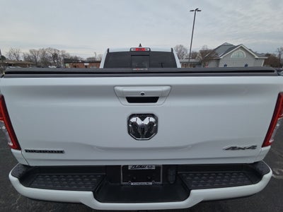 2022 RAM 1500 Big Horn Crew Cab 4x4 5'7" Box