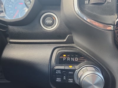 2022 RAM 1500 Laramie Crew Cab 4x4 5'7" Box