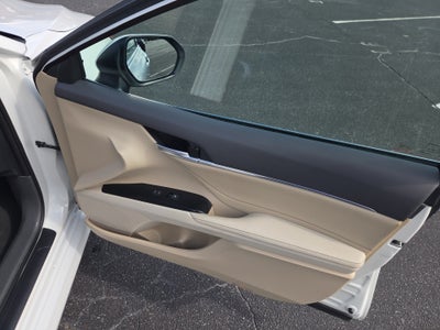 2018 Toyota Camry XLE