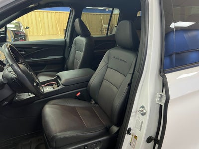 2025 Honda Ridgeline Black Edition