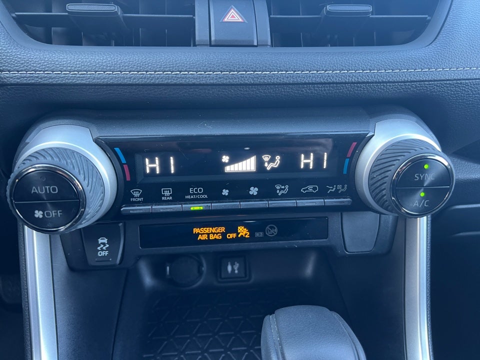 2019 Toyota RAV4 Hybrid LE