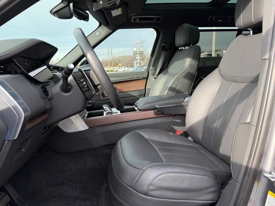 2024 Land Rover Range Rover P400 SE