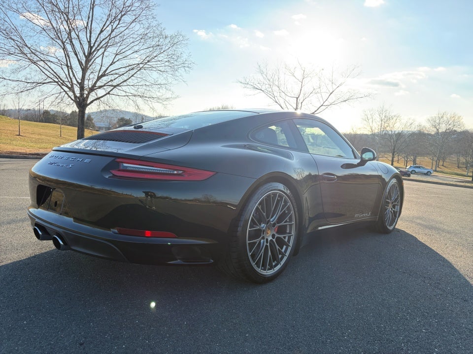 2017 Porsche 911 Carrera S