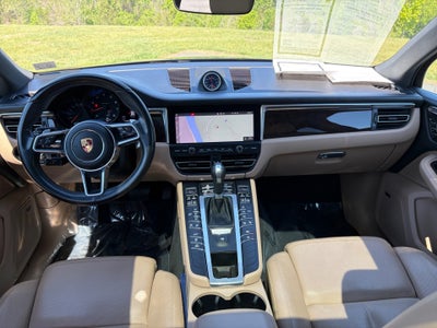2021 Porsche Macan Base